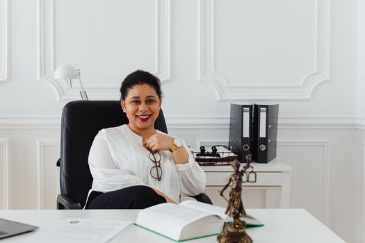 litige financier international